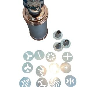 Vintage Cookie Press Set w Discs & Tips‎ Metal Cookie Biscuit Maker Baking Tool